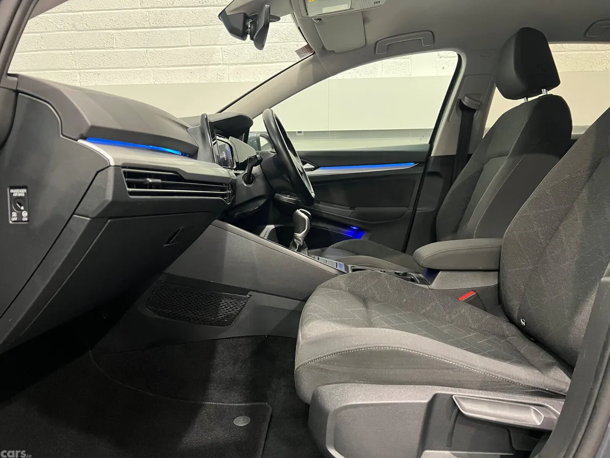 Volkswagen Golf Hatchback, Diesel, 2022, Grey