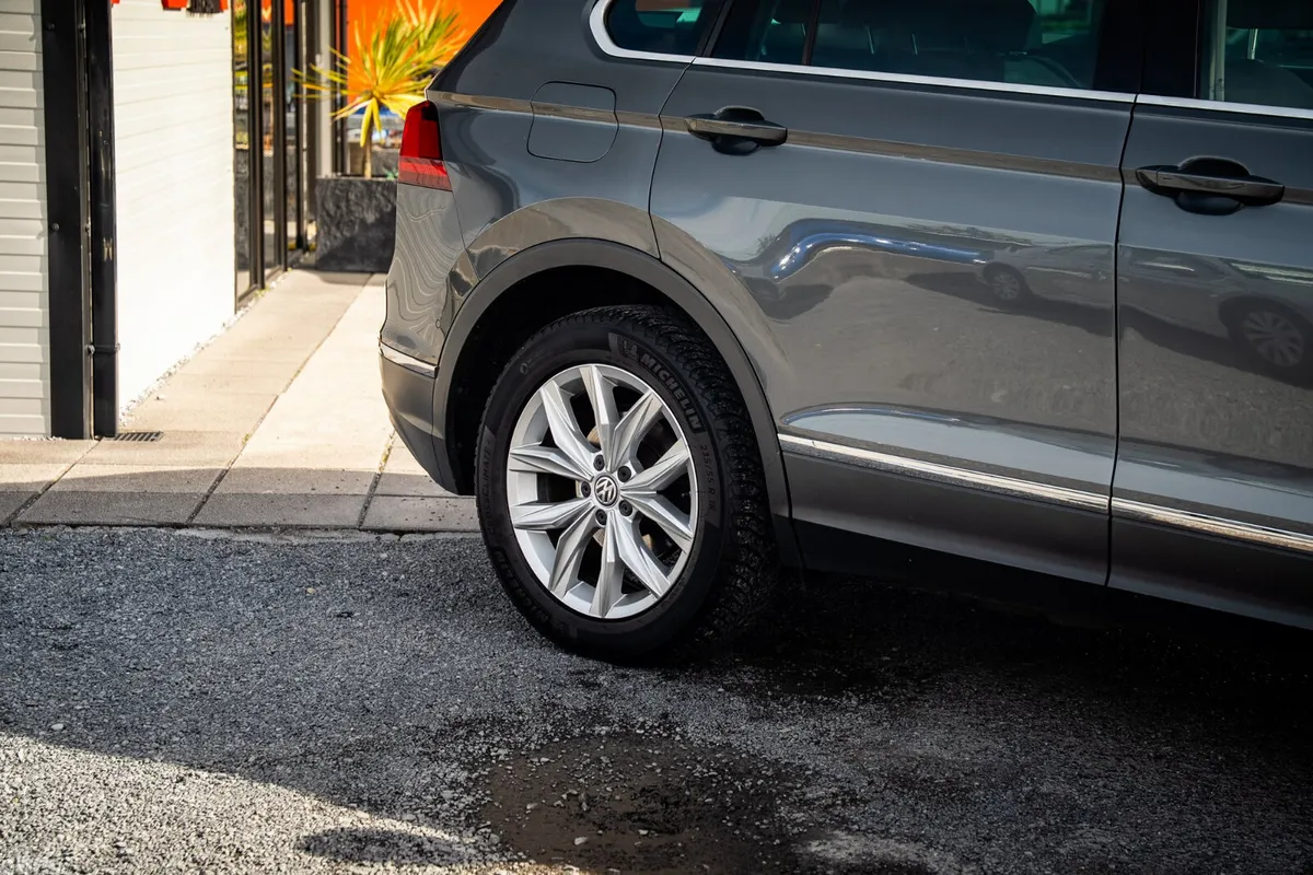 Volkswagen Tiguan SUV, Diesel, 2018, Grey