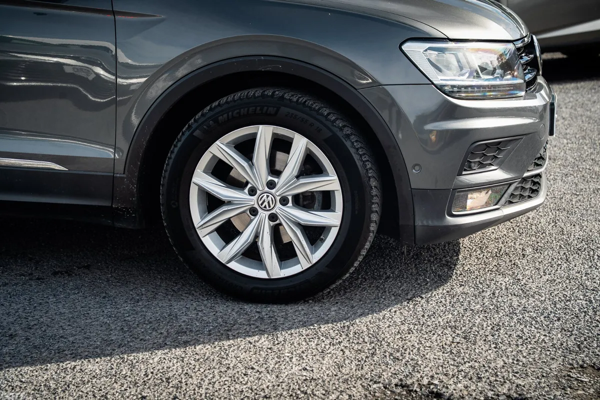 Volkswagen Tiguan SUV, Diesel, 2018, Grey