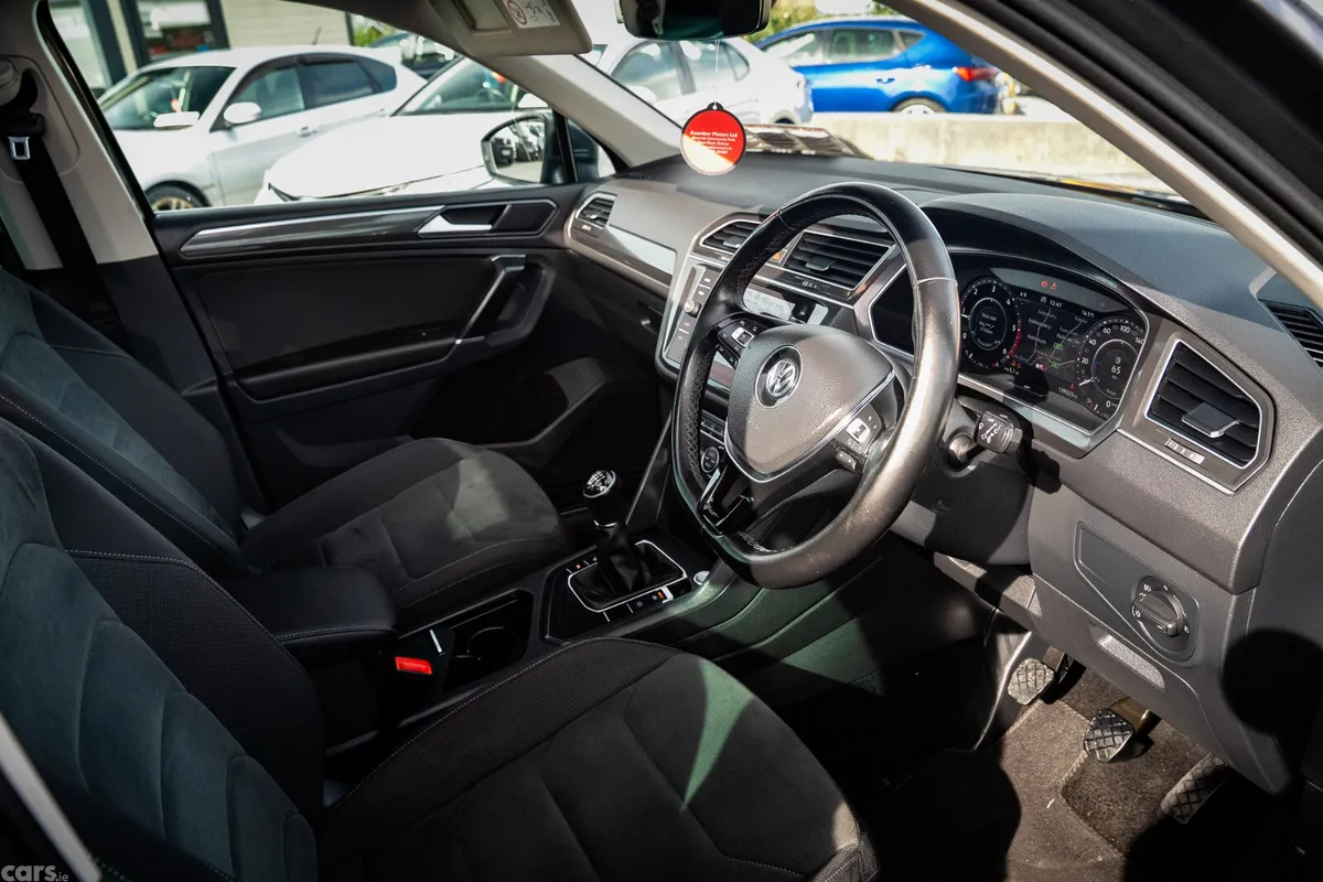Volkswagen Tiguan SUV, Diesel, 2018, Grey