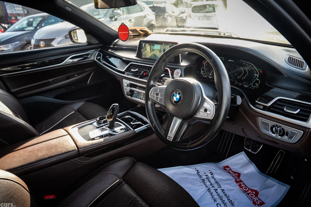 BMW 7-Series Saloon, Petrol Plug-in Hybrid, 2019, Brown