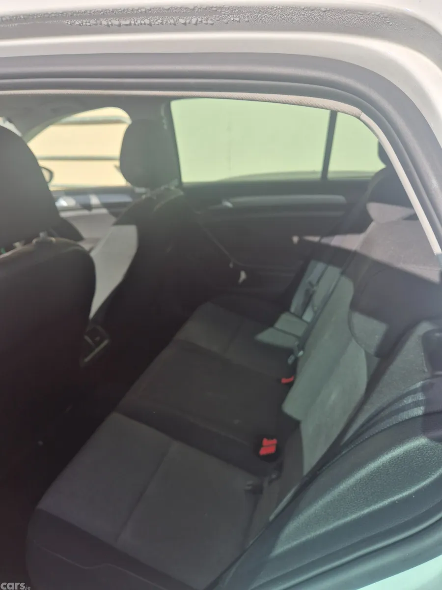 Volkswagen Golf Estate, Diesel, 2014, White