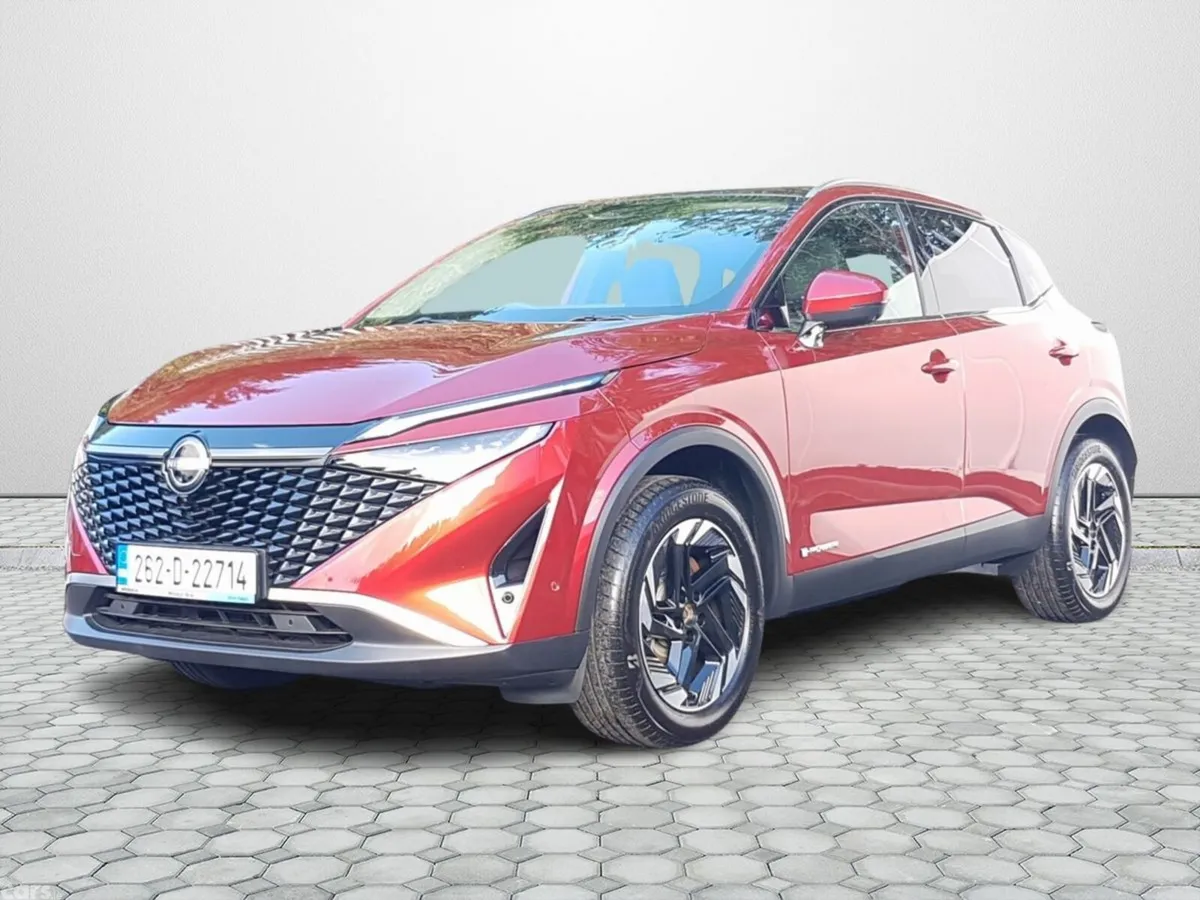 Nissan Qashqai SUV, Petrol Hybrid, 2026, Red