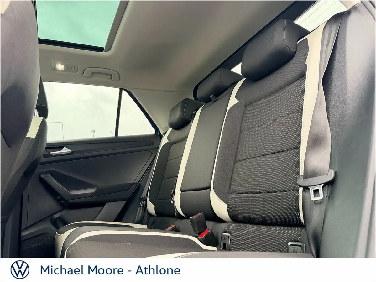 Volkswagen T-Roc SUV, Petrol, 2019, Blue