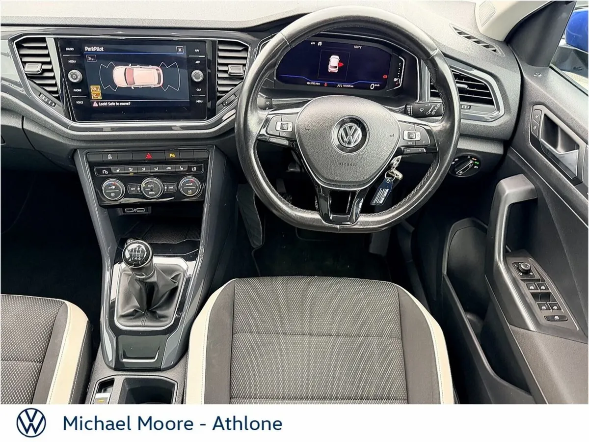 Volkswagen T-Roc SUV, Petrol, 2019, Blue