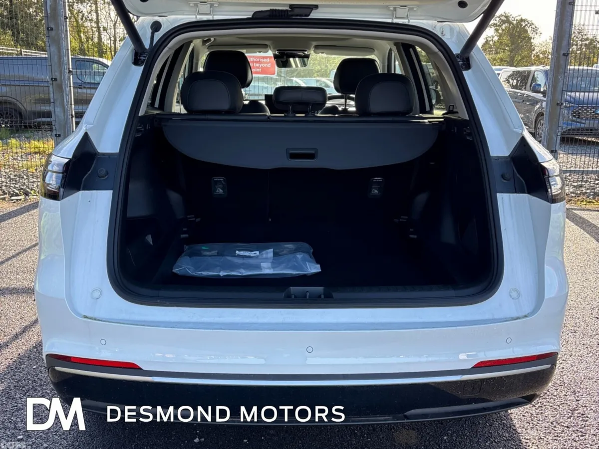 GEELY Starray EM-i SUV, Petrol Plug-in Hybrid, 2026, Black