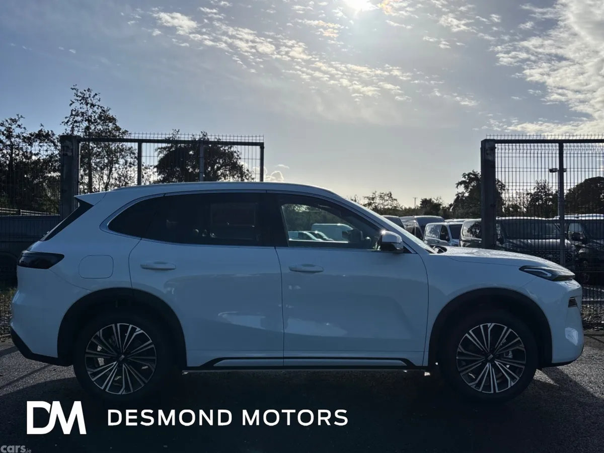 GEELY Starray EM-i SUV, Petrol Plug-in Hybrid, 2026, Black