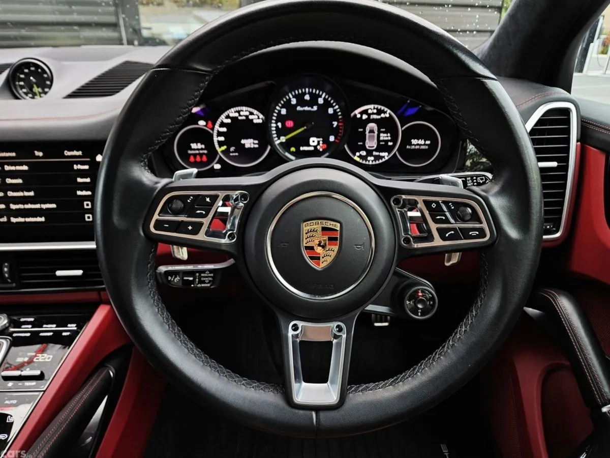Porsche Cayenne SUV, Petrol Hybrid, 2023, Black