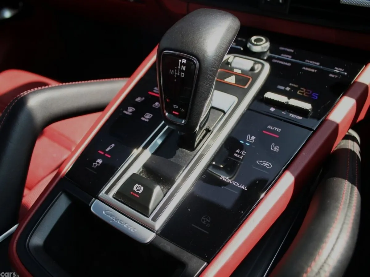Porsche Cayenne SUV, Petrol Hybrid, 2023, Black