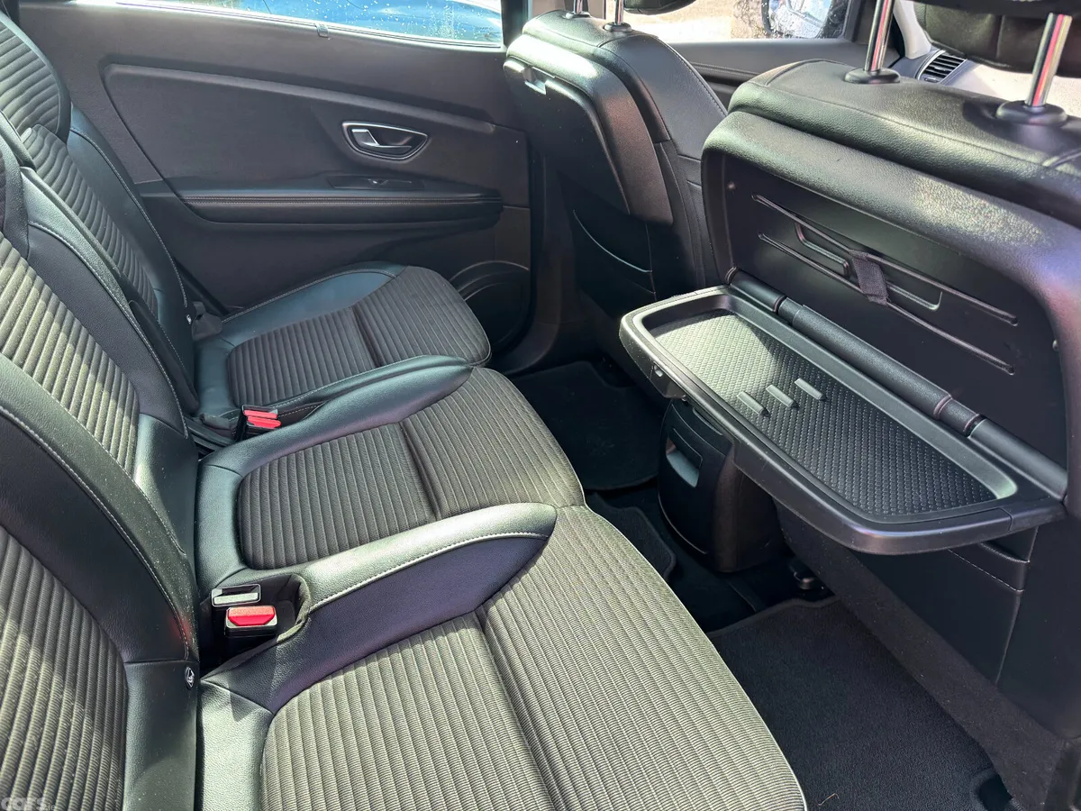 Renault Grand Scenic MPV, Diesel, 2018, Blue