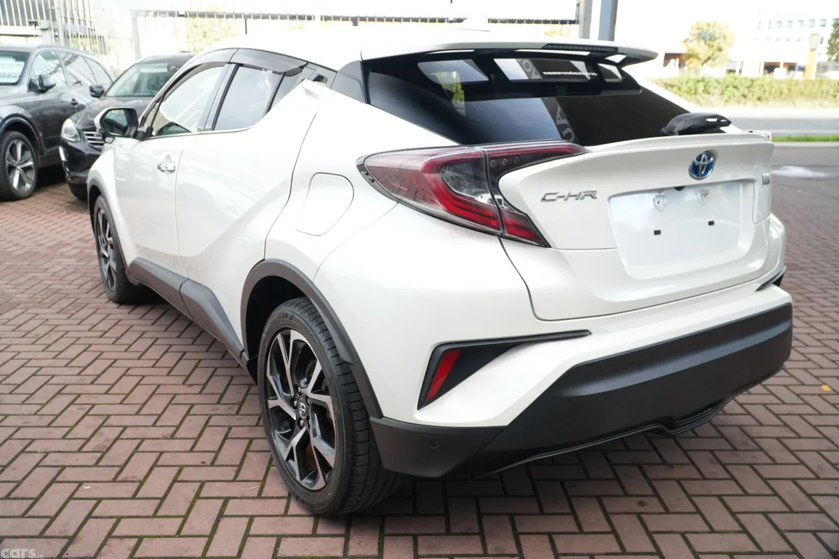 Toyota C-HR Hatchback, Petrol Hybrid, 2018, White