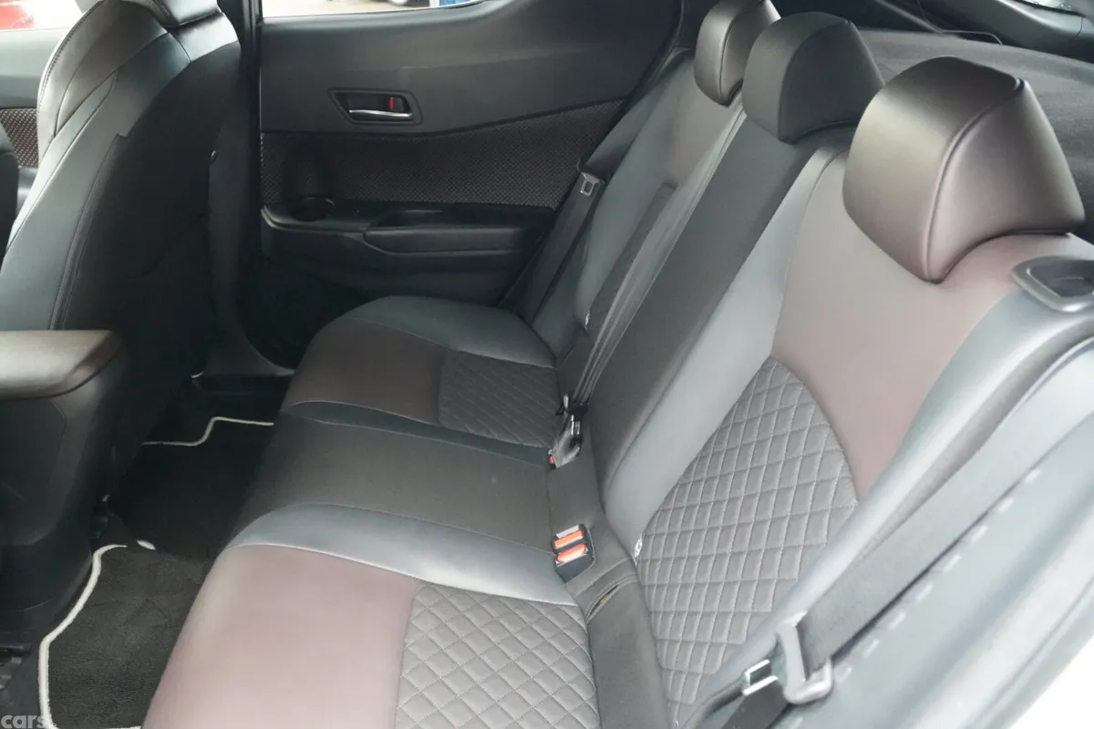 Toyota C-HR Hatchback, Petrol Hybrid, 2018, White