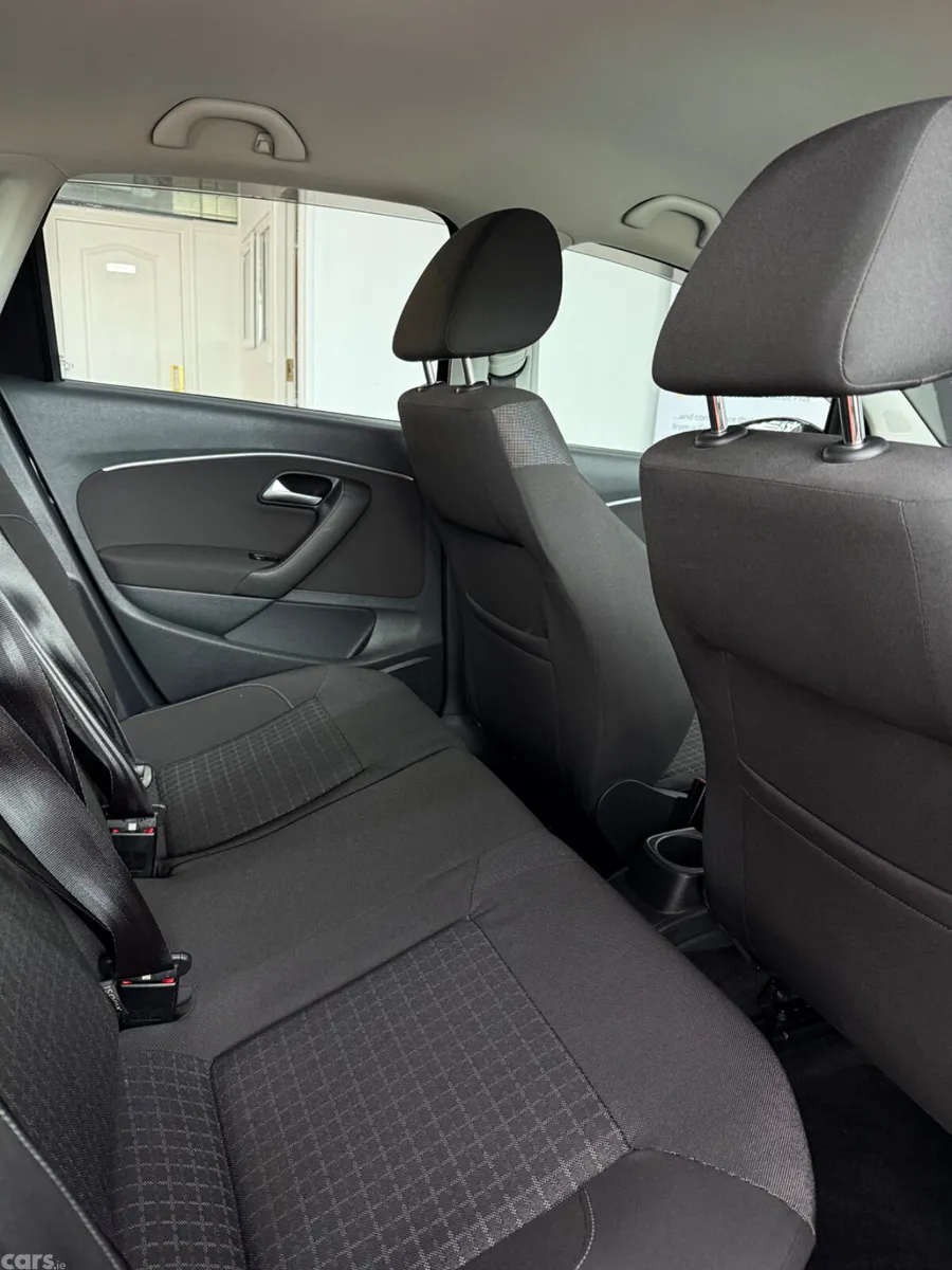 Volkswagen Polo Hatchback, Petrol, 2015, Black