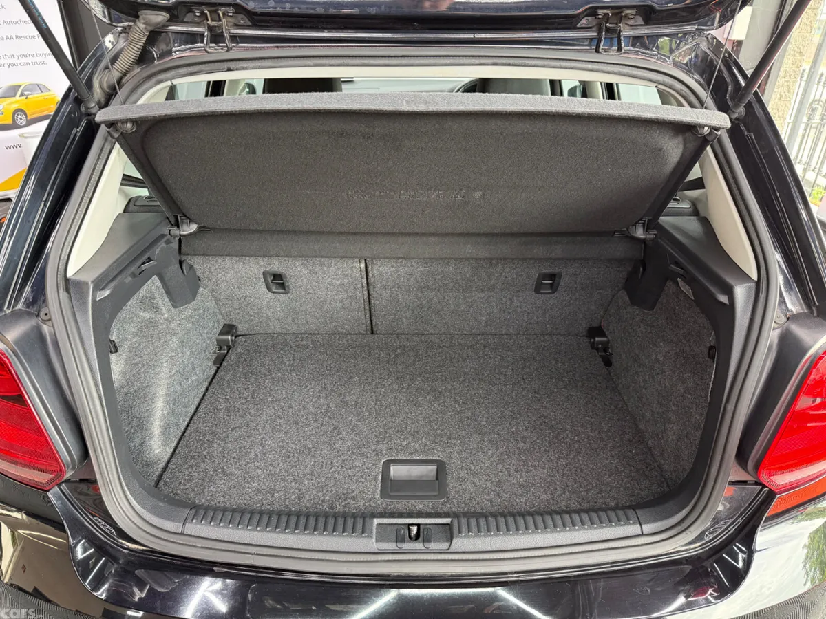 Volkswagen Polo Hatchback, Petrol, 2015, Black