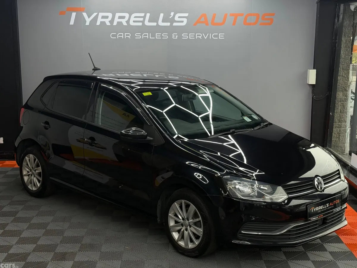 Volkswagen Polo Hatchback, Petrol, 2015, Black