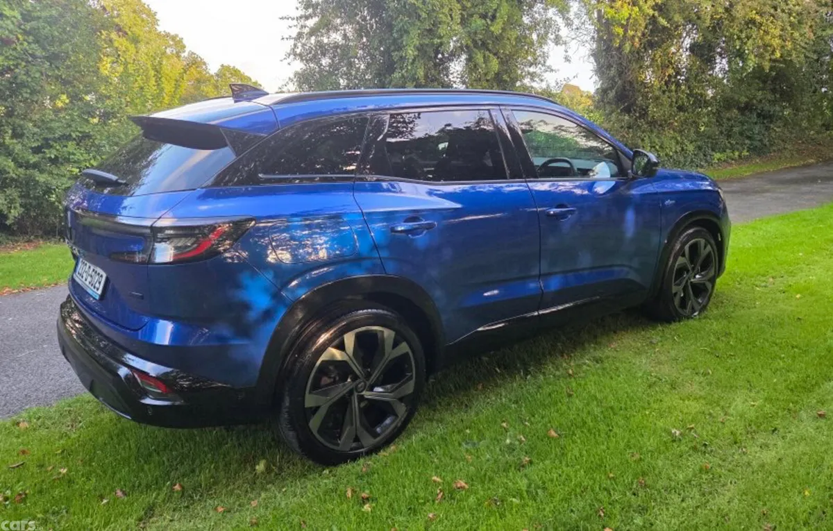 Renault Austral SUV, Petrol, 2023, Blue
