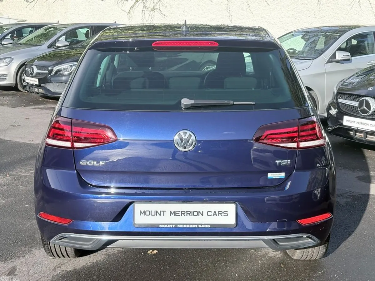 Volkswagen Golf Hatchback, Petrol, 2017, Blue
