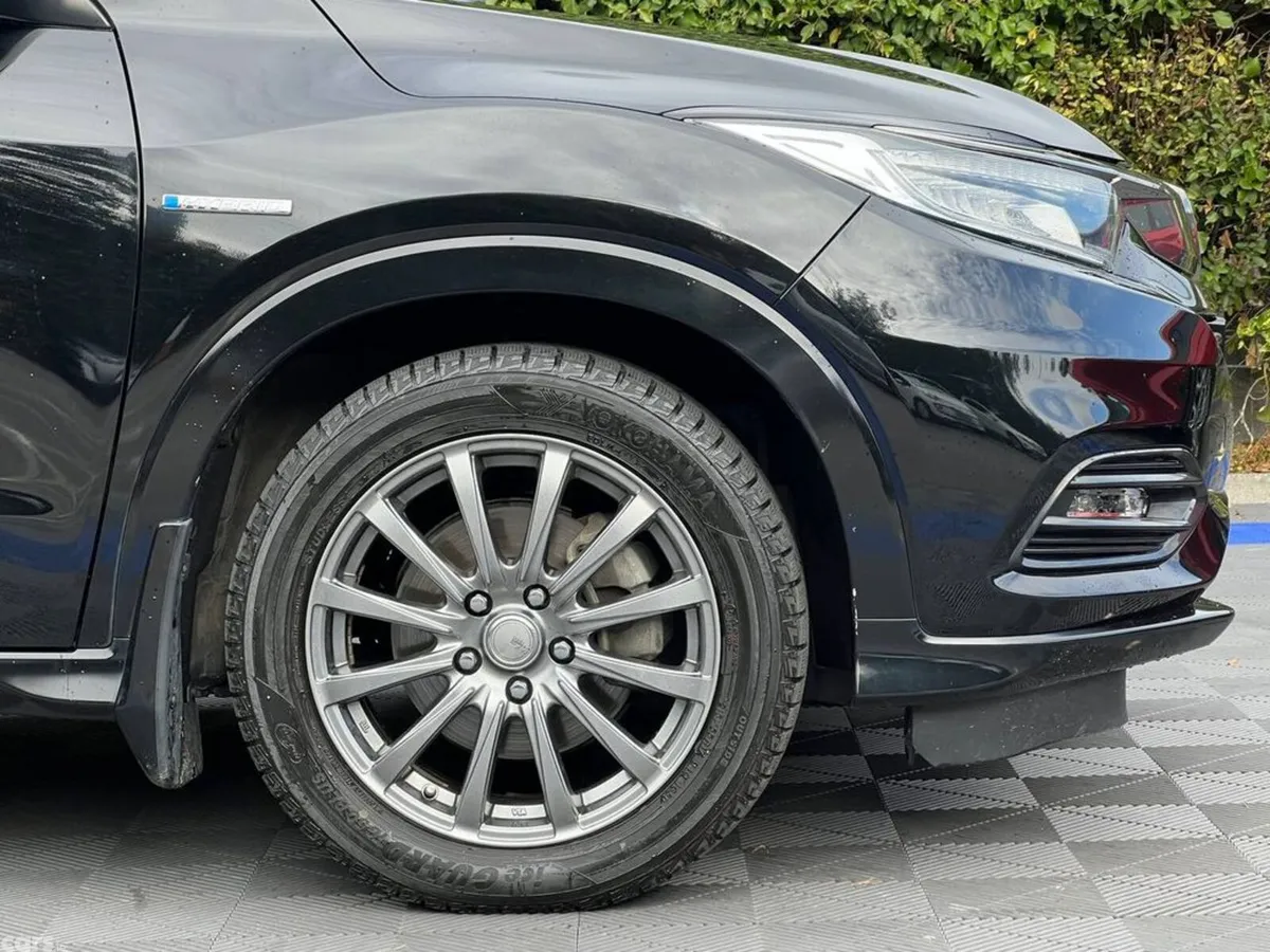Honda Vezel SUV, Petrol Hybrid, 2019, Black