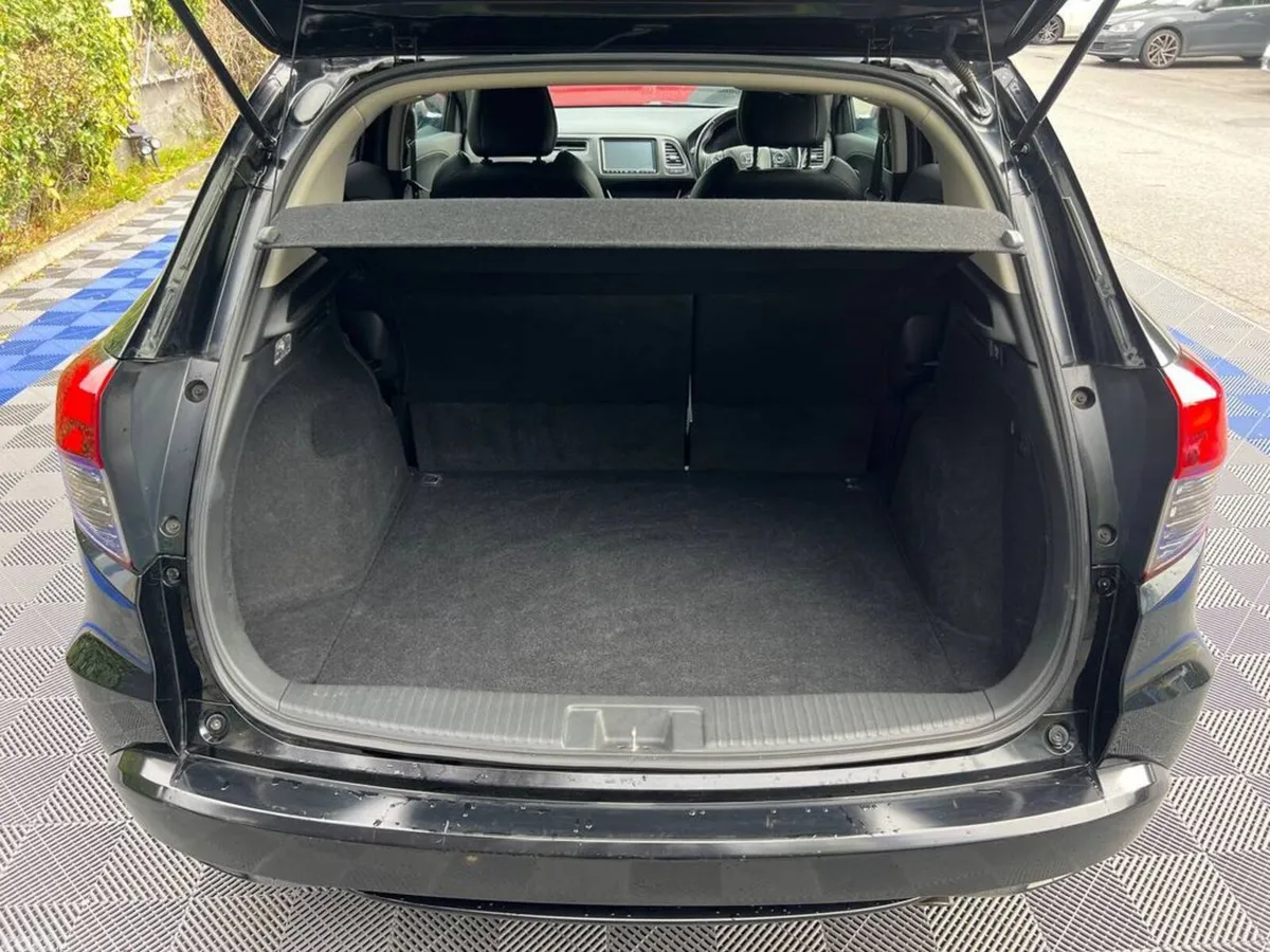 Honda Vezel SUV, Petrol Hybrid, 2019, Black