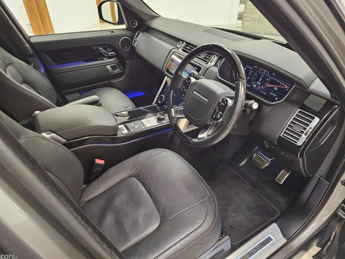 Land Rover Range Rover SUV, Petrol Plug-in Hybrid, 2021, Silver