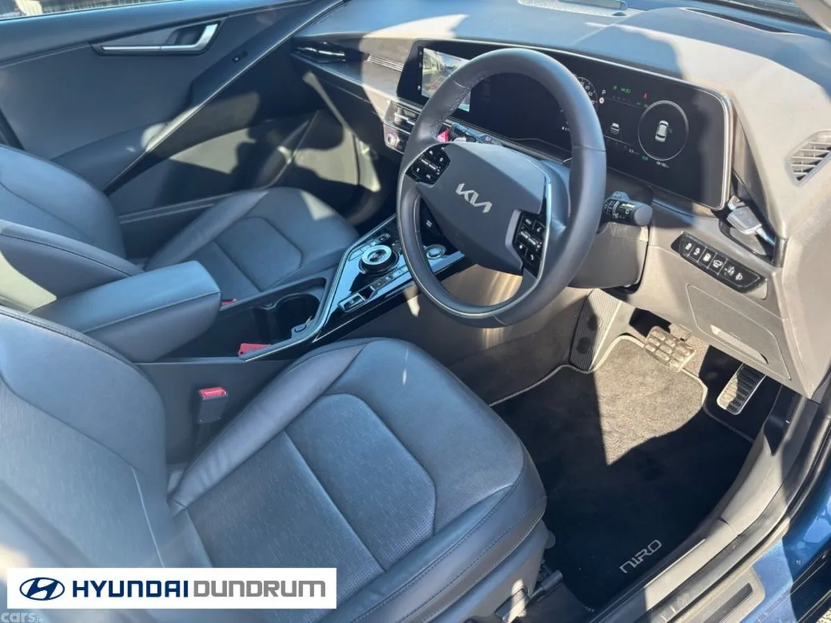 Kia Niro MPV, Petrol Plug-in Hybrid, 2023, Blue