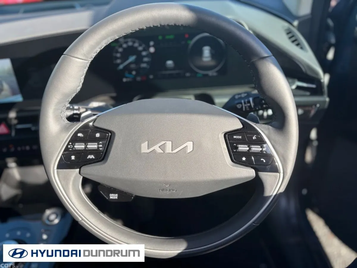 Kia Niro MPV, Petrol Plug-in Hybrid, 2023, Blue