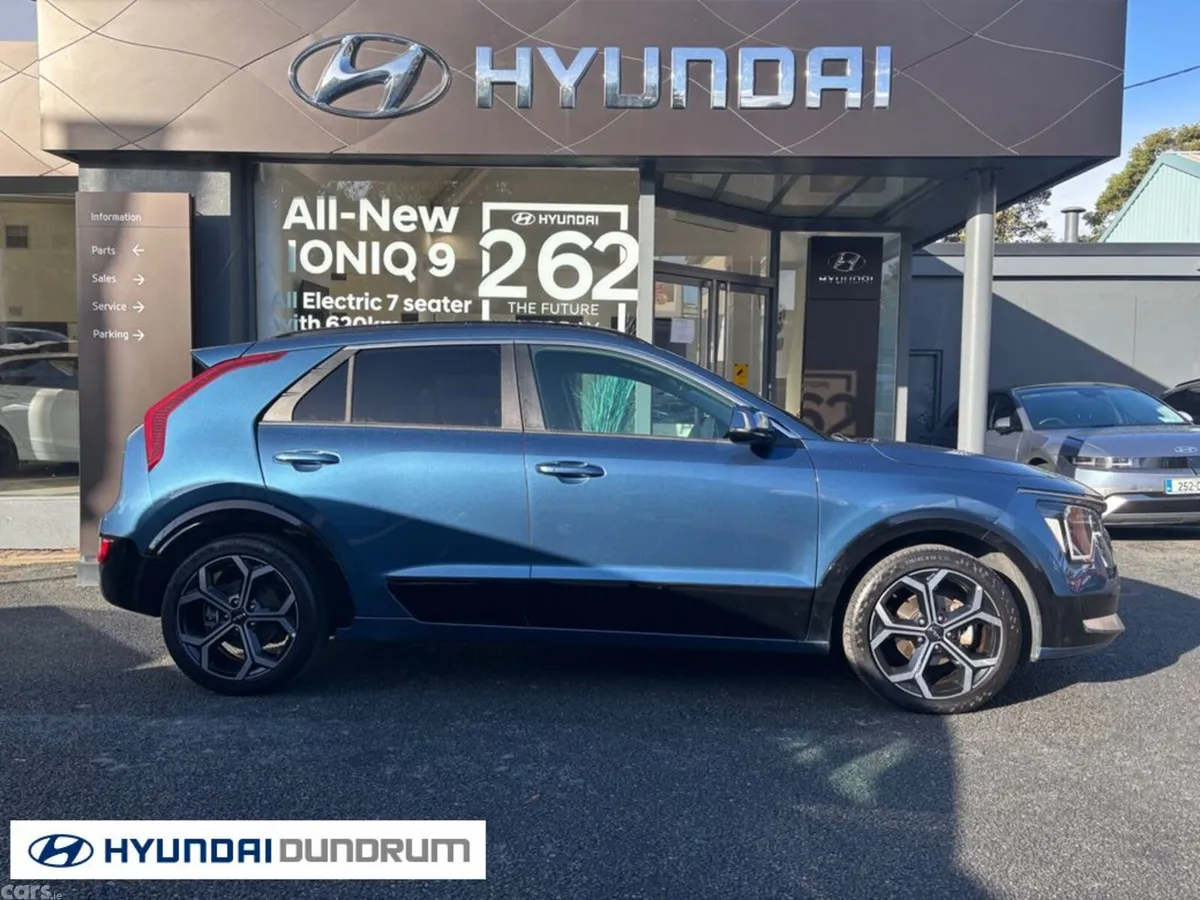 Kia Niro MPV, Petrol Plug-in Hybrid, 2023, Blue