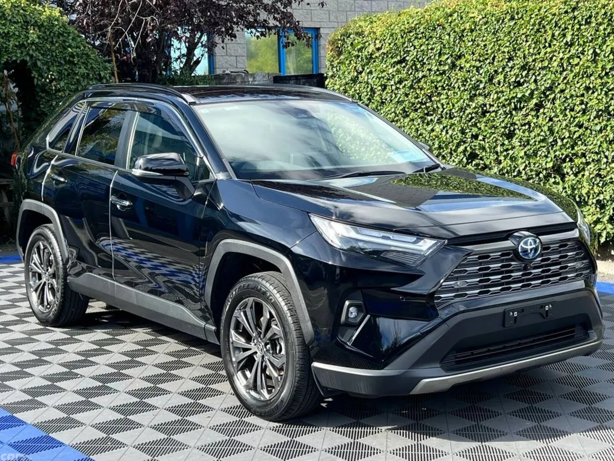 Toyota RAV4 SUV, Petrol Hybrid, 2023, Black