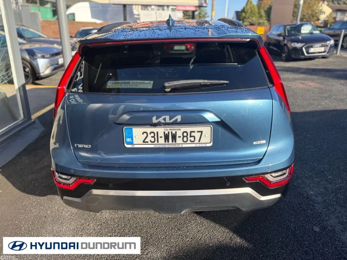 Kia Niro MPV, Petrol Plug-in Hybrid, 2023, Blue