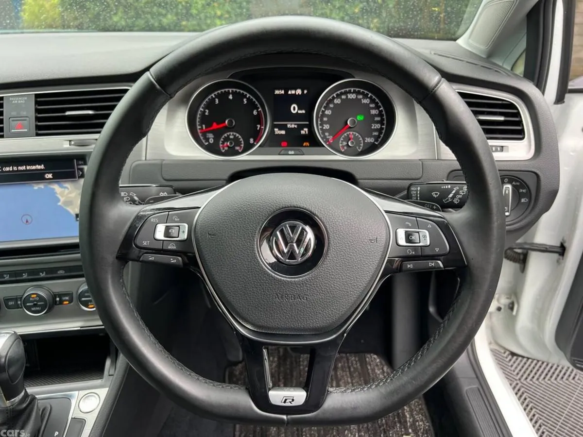 Volkswagen Golf Hatchback, Petrol, 2017, White