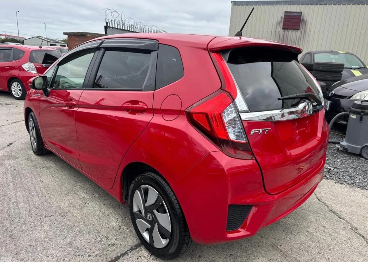 Honda Fit Hatchback, Petrol Hybrid, 2015, Red