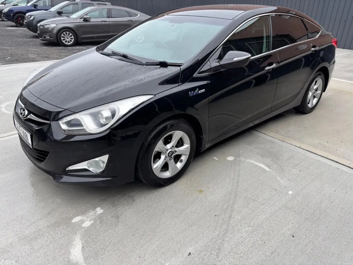 Hyundai i40 Saloon, Diesel, 2014, Black