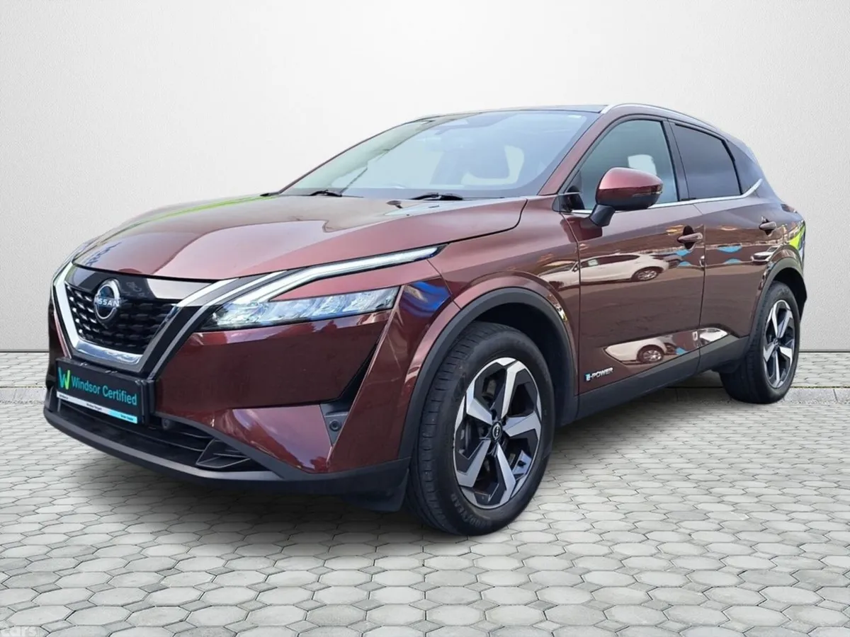 Nissan Qashqai SUV, Petrol Hybrid, 2024, Red