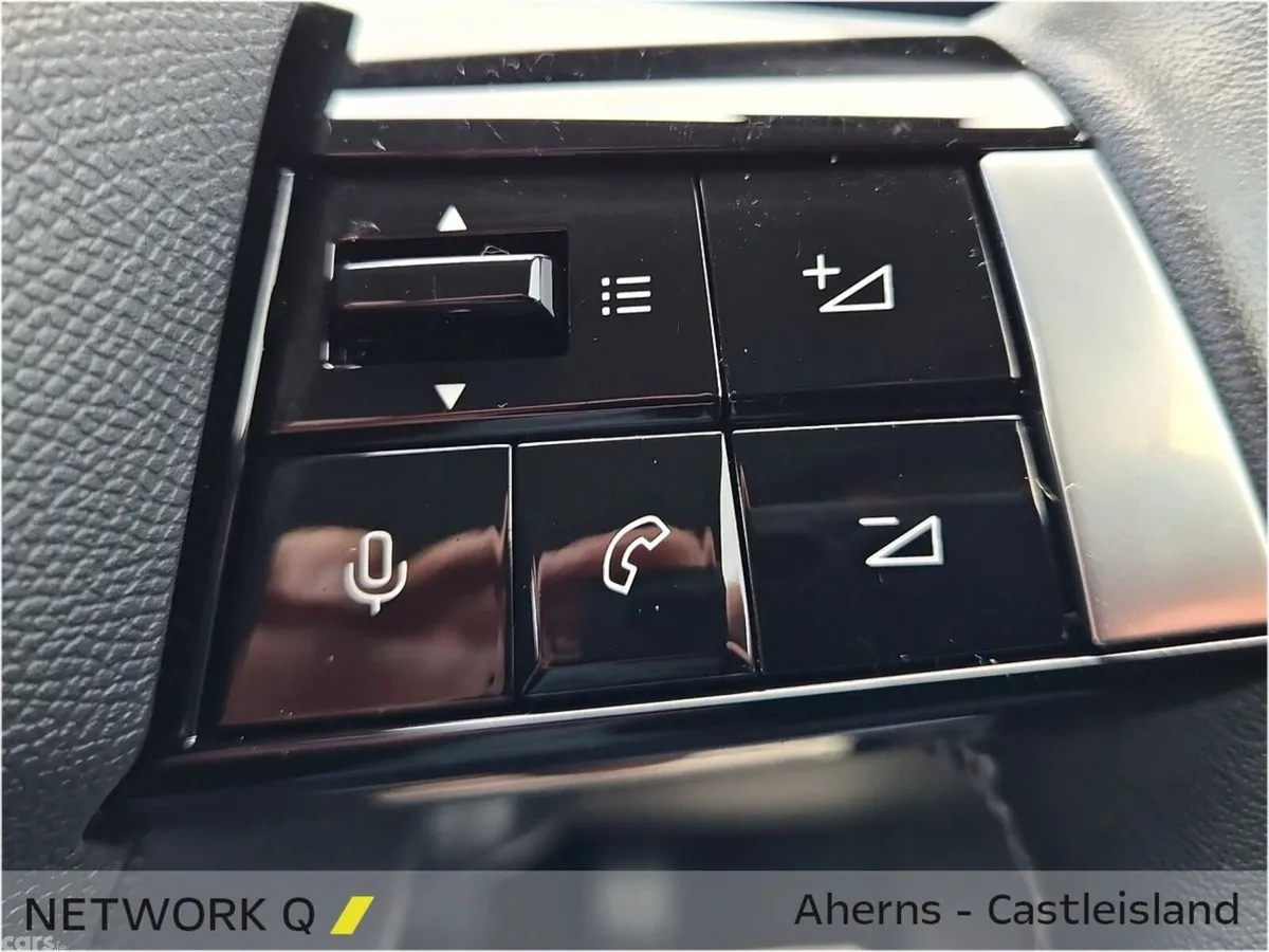 Opel Astra Hatchback, Petrol, 2023, Black
