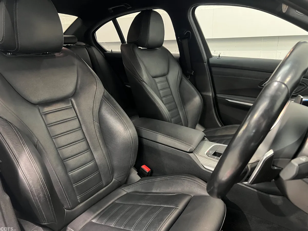 BMW 3-Series Saloon, Petrol Plug-in Hybrid, 2022, Black