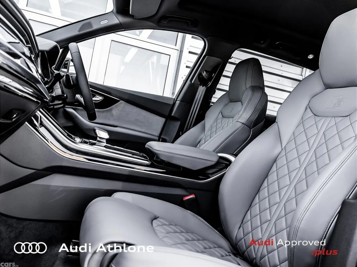 Audi Q7 SUV, Petrol Plug-in Hybrid, 2025, Black