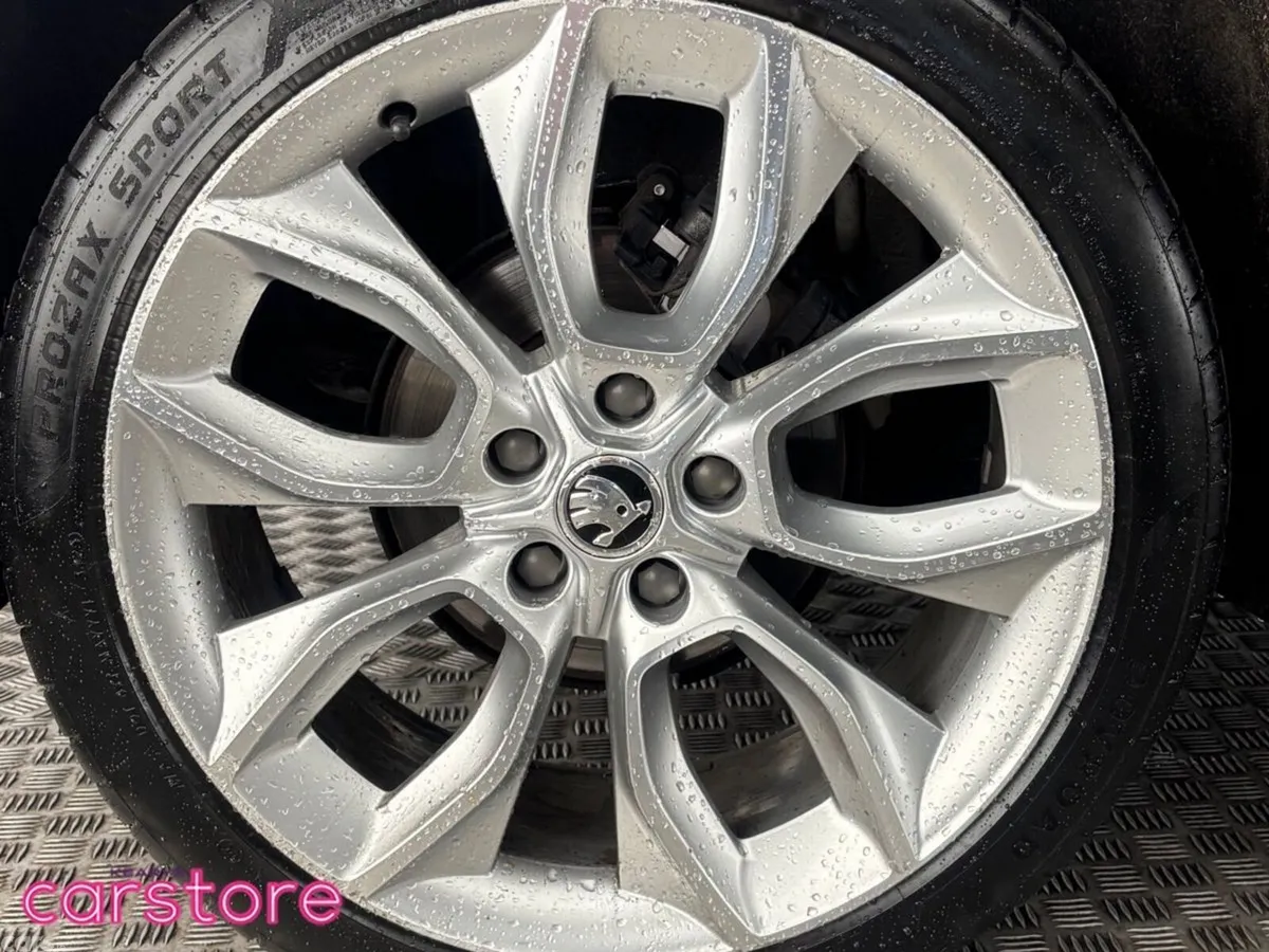 Skoda Karoq SUV, Diesel, 2021, Grey