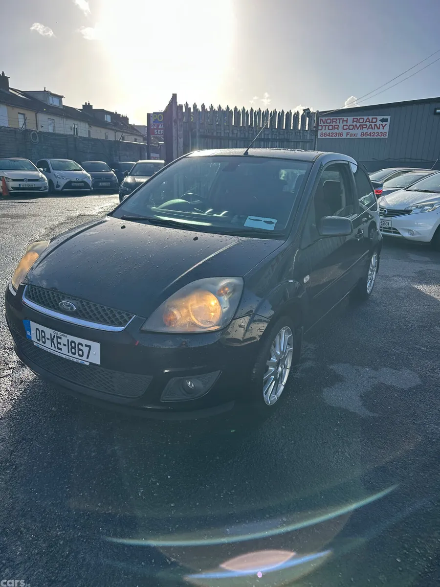 Ford Fiesta Hatchback, Petrol, 2008, Black