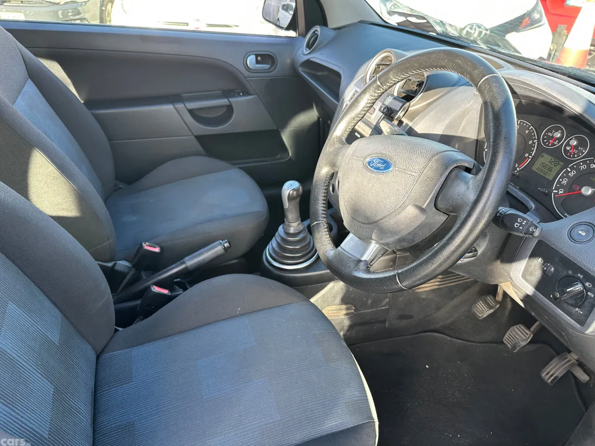 Ford Fiesta Hatchback, Petrol, 2008, Black