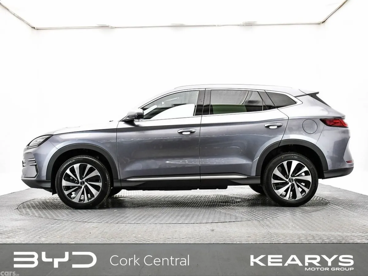 BYD SEAL U SUV, Petrol Plug-in Hybrid, 2026, Grey