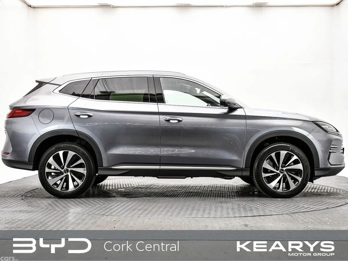 BYD SEAL U SUV, Petrol Plug-in Hybrid, 2026, Grey