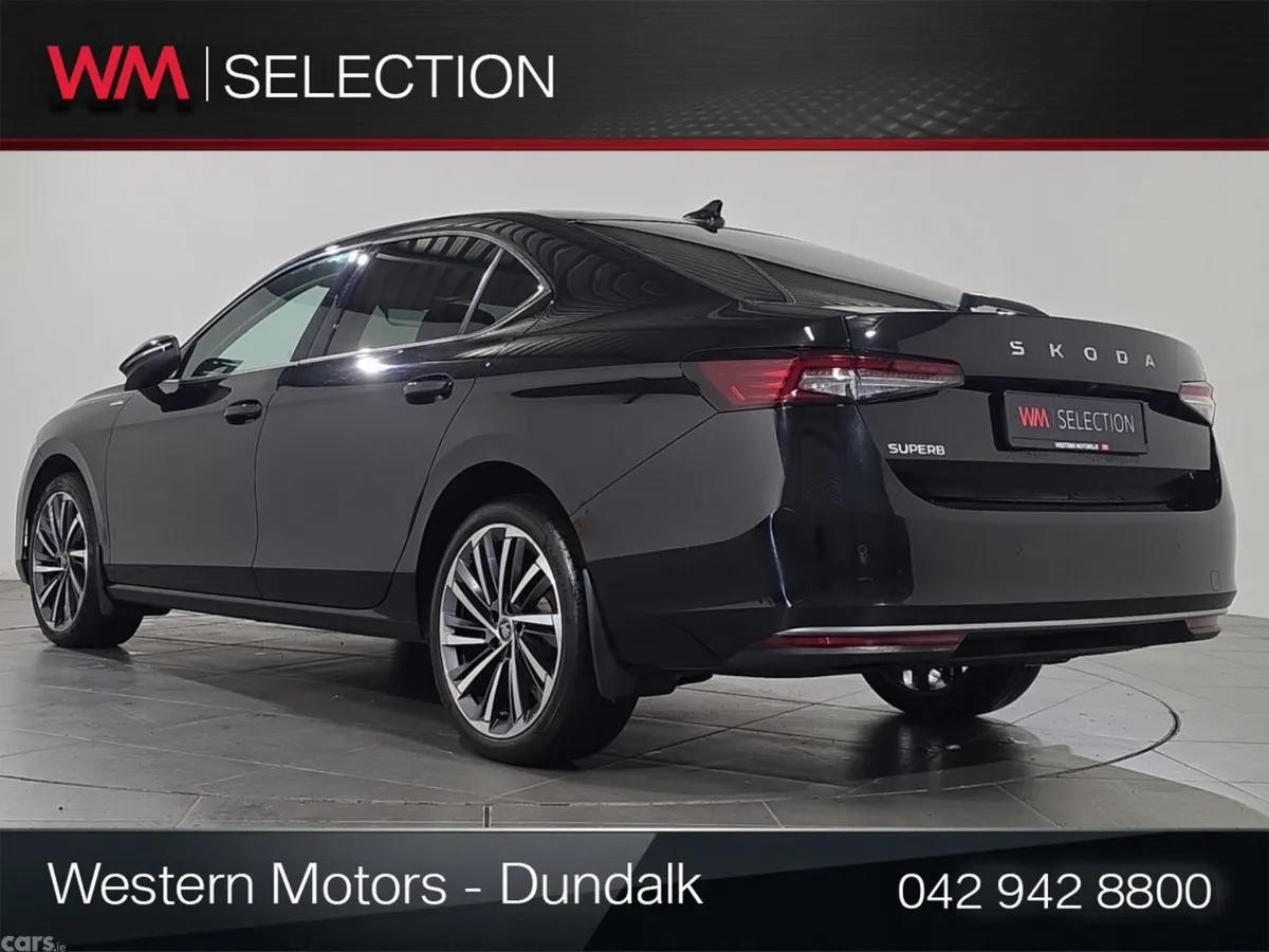 Skoda Superb Saloon, Diesel, 2025, Black