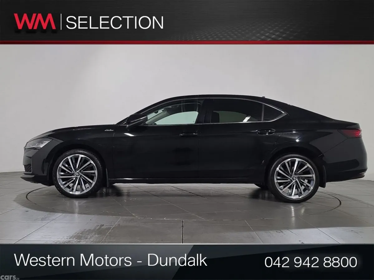 Skoda Superb Saloon, Diesel, 2025, Black