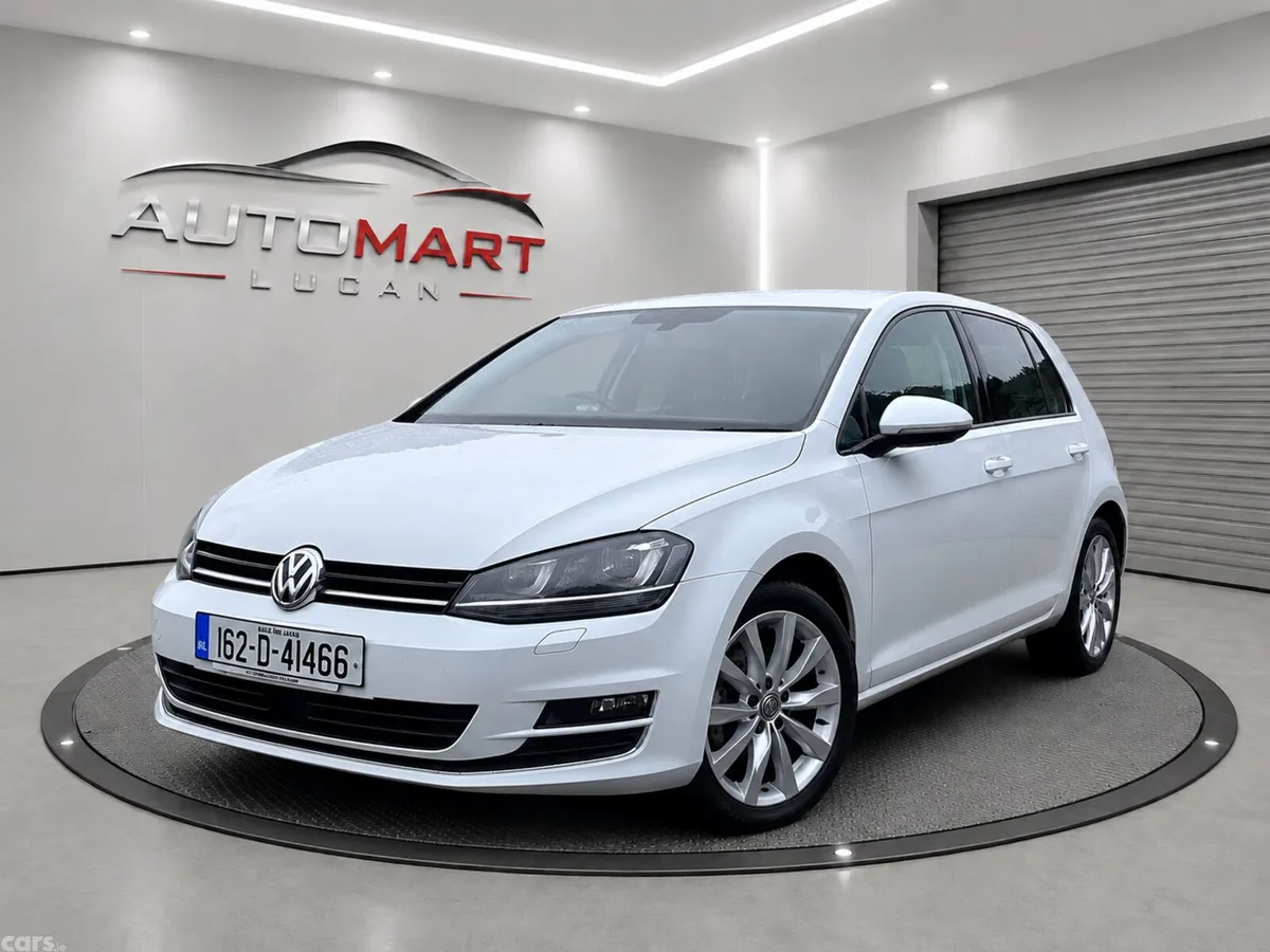 Volkswagen Golf Hatchback, Petrol, 2016, White