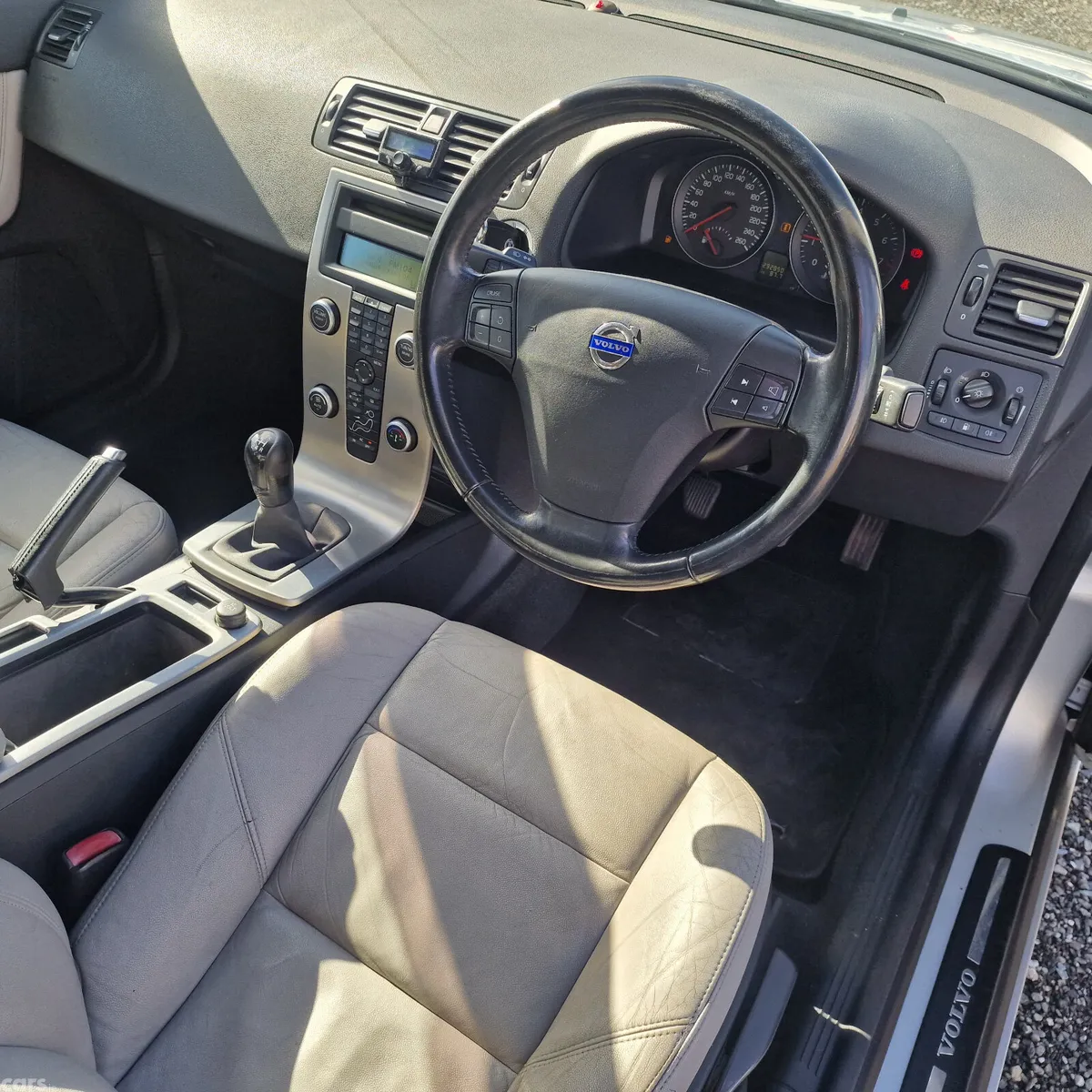 Volvo S40 Saloon, Petrol, 2008, Silver
