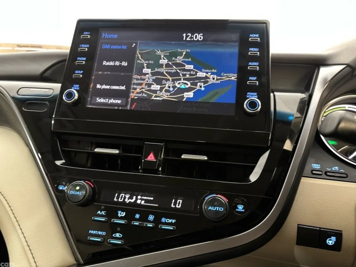 Toyota Camry Saloon, Petrol Hybrid, 2023, Grey