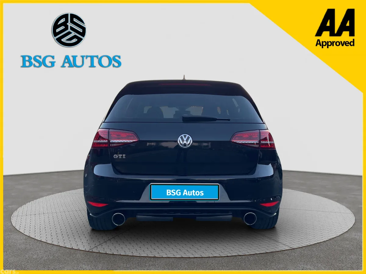 Volkswagen Golf Hatchback, Petrol, 2017, Black