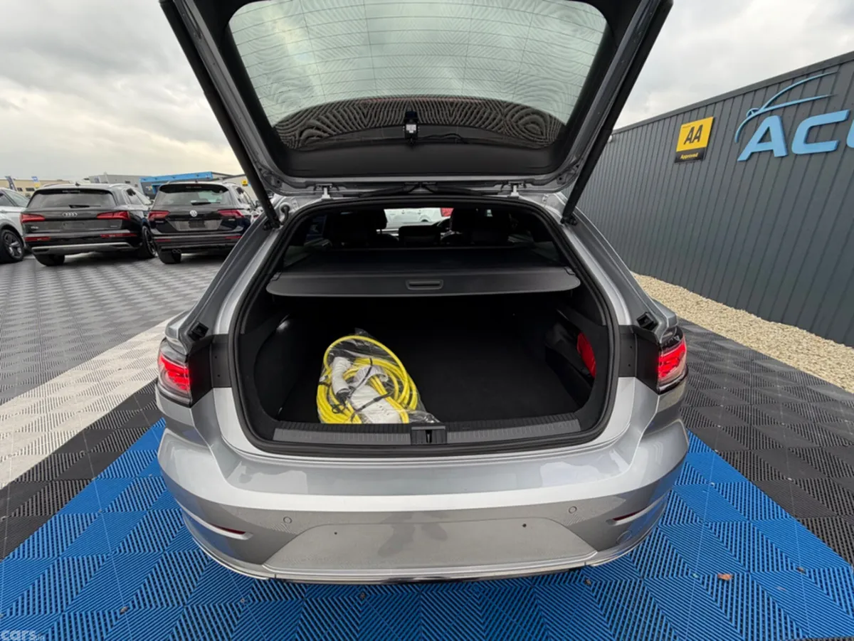 Volkswagen Arteon Estate, Petrol Hybrid, 2023, Silver
