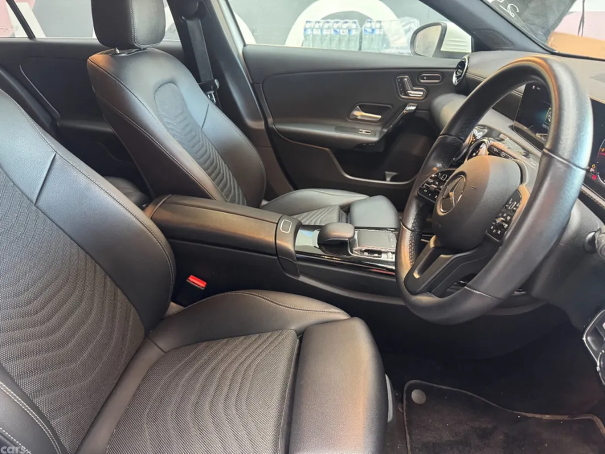 Mercedes-Benz A-Class Hatchback, Diesel, 2019, White