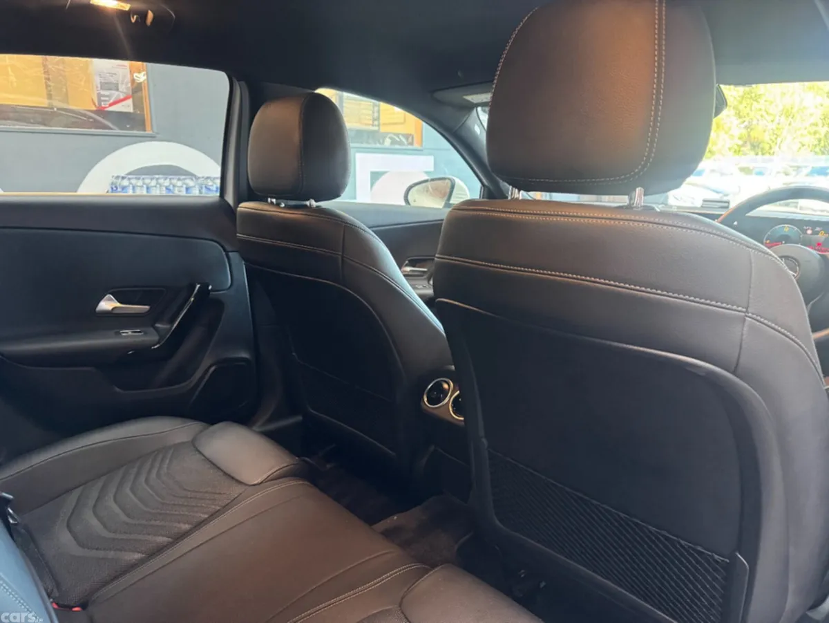 Mercedes-Benz A-Class Hatchback, Diesel, 2019, White